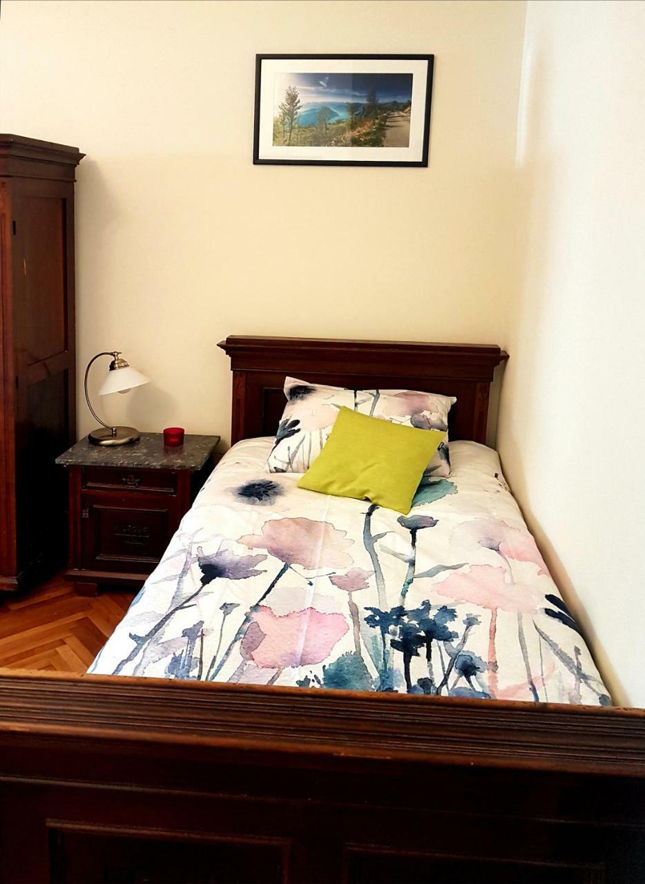 Apartman Natalia Tivat Exterior photo