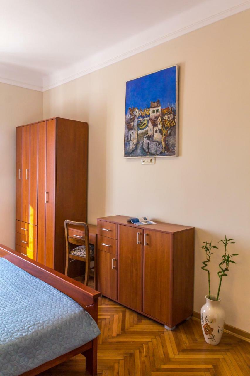 Apartman Natalia Tivat Exterior photo